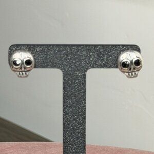 Gothic Silver Skull Stud Earrings with Black Stones